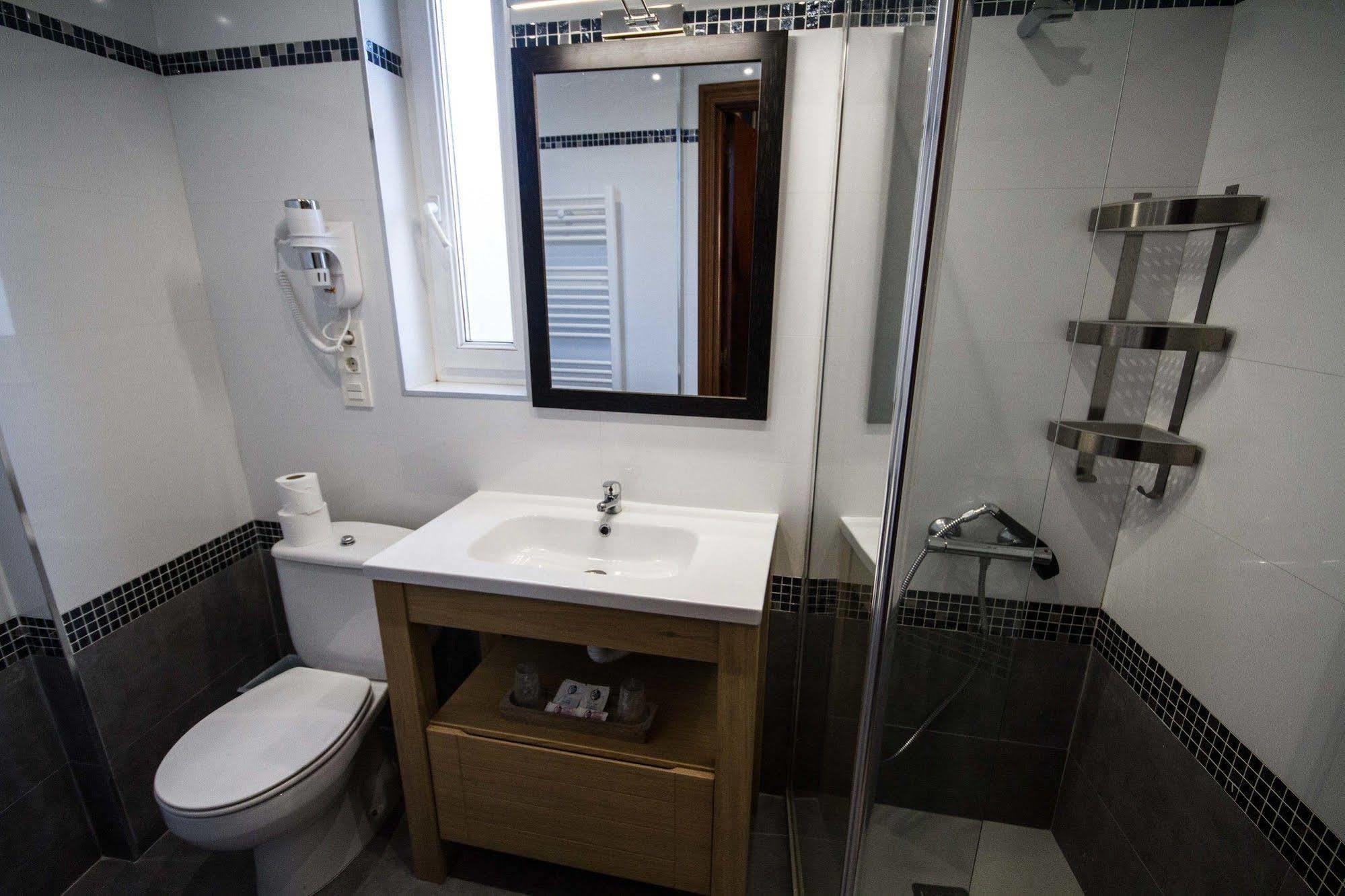 Hotel Ria De Bilbao Ngoại thất bức ảnh