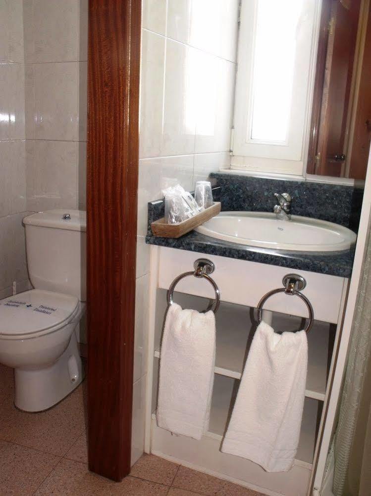Hotel Ria De Bilbao Ngoại thất bức ảnh