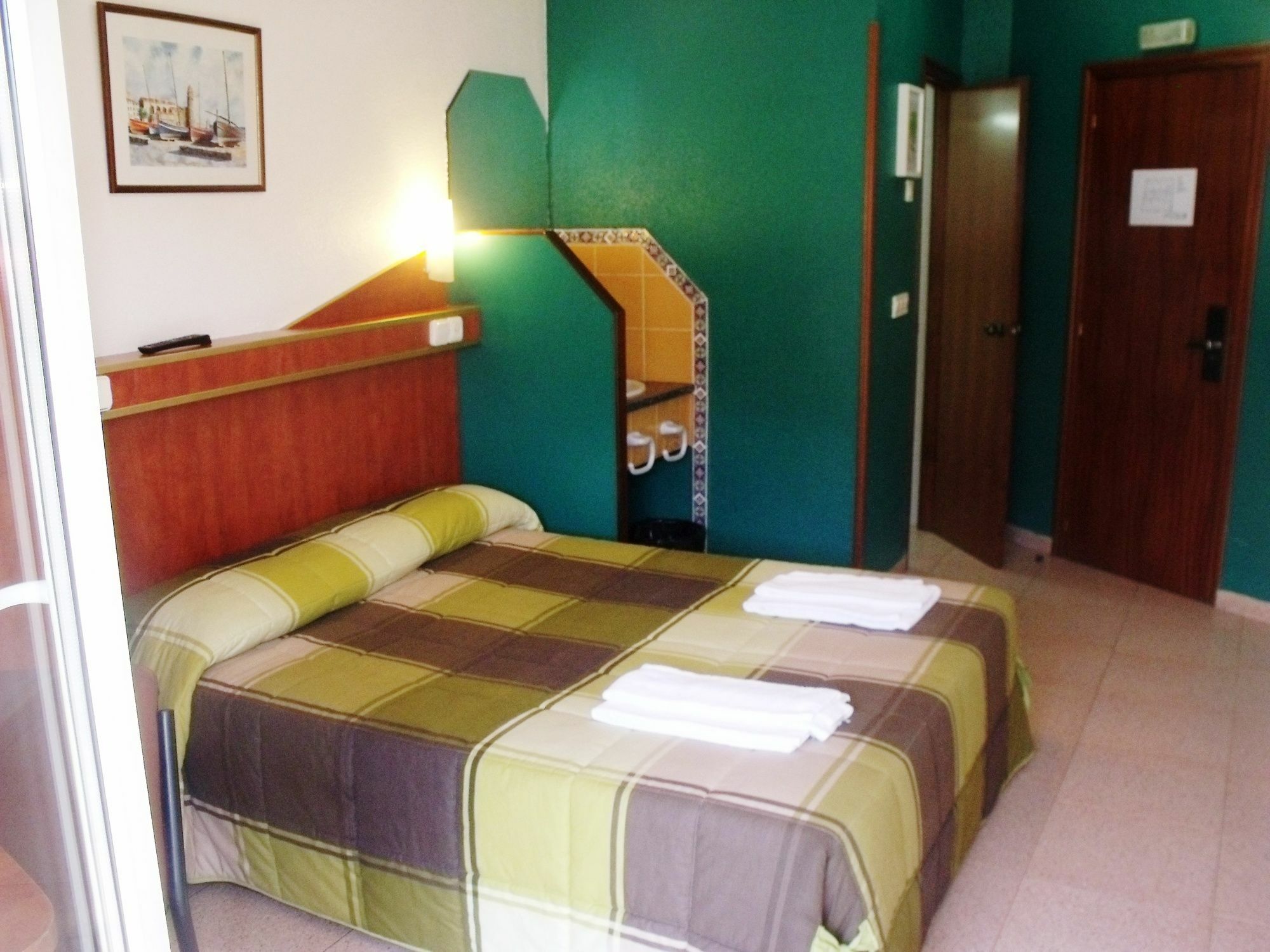 Hotel Ria De Bilbao Ngoại thất bức ảnh